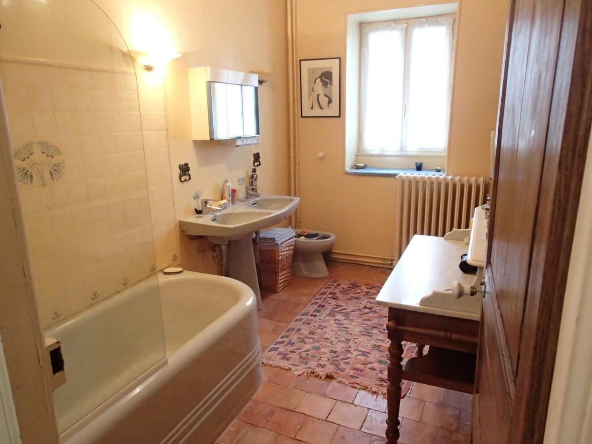 France Petit Chateau Loue ภายนอก รูปภาพ